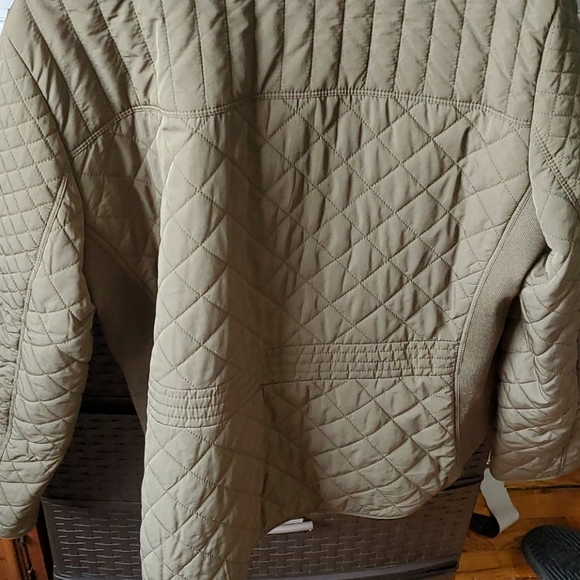 Jacket - Picture 2 of 3